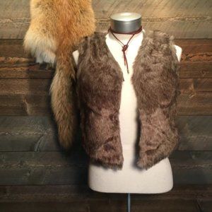 FUR VEST